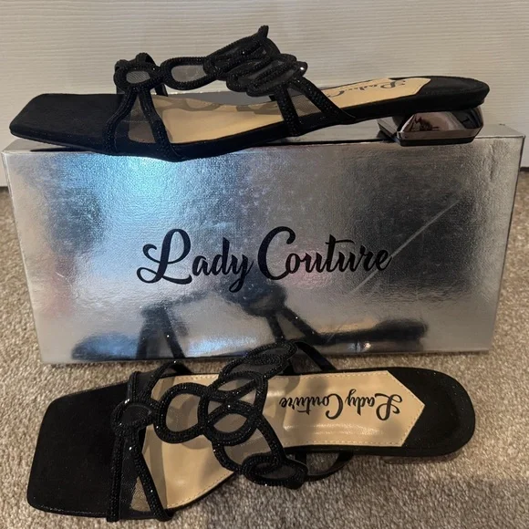 Lady Couture Black Sandals - Picture 2 of 4